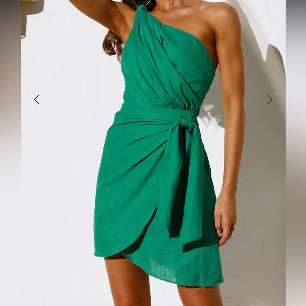 Hello Molly Yummy Love green one shoulder mini dress US 4